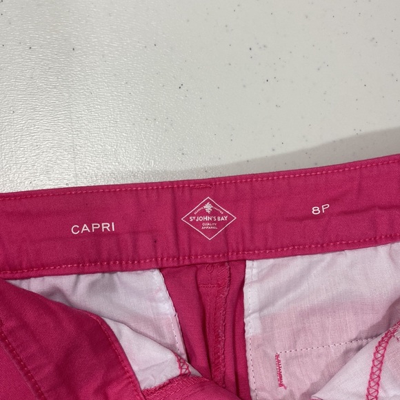 - St. John’s bay Capri size 8 petite pink chino. 16” inseam - Picture 4 of 5